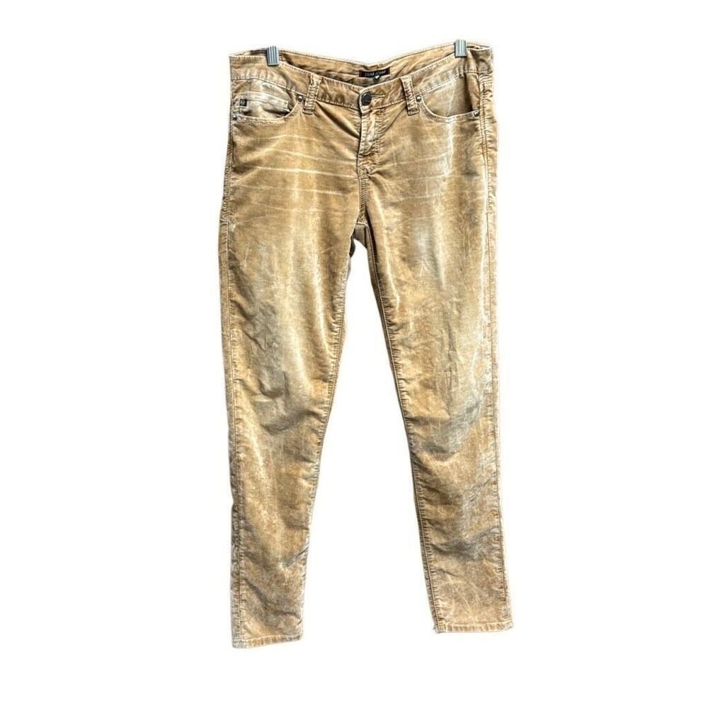 Dear John Women's Straight Leg Pants in Light brown/Tan Wash